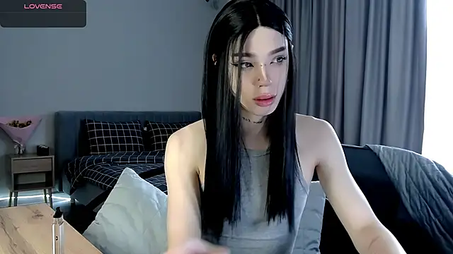 Snapshot of Dasha_M chatting on 11/17/25, 07:23 Dasha M online show from 11/17/25, 07:23