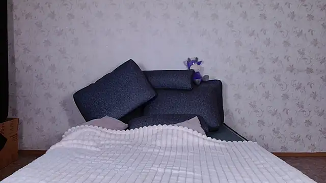 Snapshot of bellaa_love_ chatting on 06/24/26, 12:20 bellaa love online show from 06/24/26, 12:20