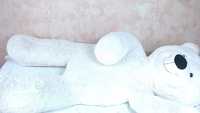 bellaa love  online show from 03/05/25, 08:32