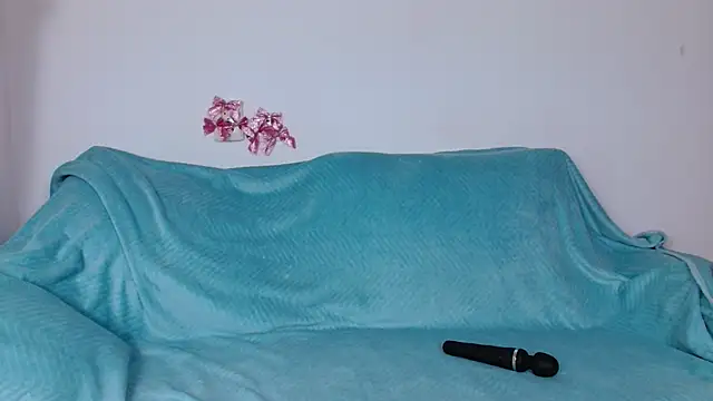 Snapshot of bellaa_love_ chatting on 02/12/26, 12:21 bellaa love online show from 02/12/26, 12:21