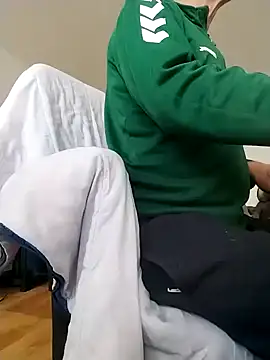 Snapshot of 25mitch chatting on 11/01/25, 12:10 25mitch online show from 11/01/25, 12:10