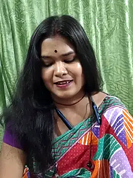 yoursweety09 online show from 12/21/25, 08:27