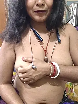 yoursweety09 online show from 12/18/25, 01:48