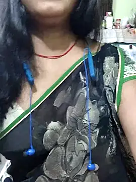 yoursweety09 online show from 04/19/26, 02:07