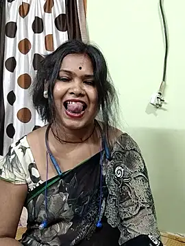 yoursweety09 online show from 04/01/26, 04:04