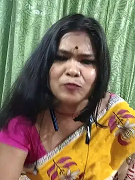 yoursweety09 online show from 12/22/25, 08:36