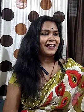 yoursweety09 online show from 12/17/25, 09:03