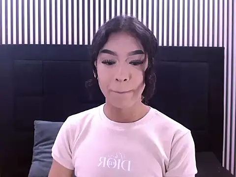 Eban Dustan online show from 09/26/25, 01:56