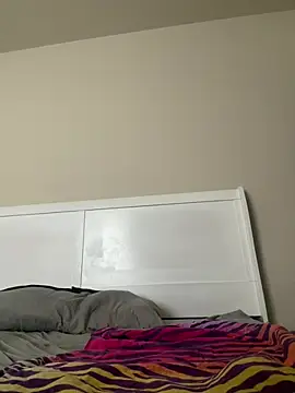 Snapshot of cumwatch3376 chatting on 03/21/25, 06:18 cumwatch3376 online show from 03/21/25, 06:18