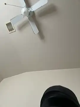 Snapshot of cumwatch3376 chatting on 02/25/25, 04:25 cumwatch3376 online show from 02/25/25, 04:25