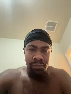 Snapshot of cumwatch3376 chatting on 12/17/24, 08:10 cumwatch3376 online show from 12/17/24, 08:10