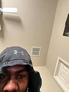 Snapshot of cumwatch3376 chatting on 11/09/25, 01:59 cumwatch3376 online show from 11/09/25, 01:59