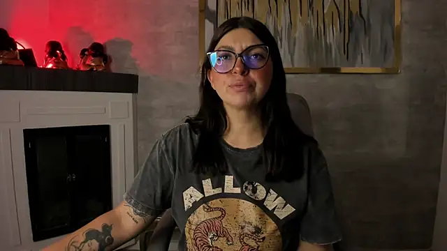 Vioolletta online show from 12/16/25, 05:50