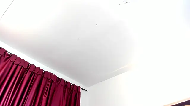 Vioolletta online show from 02/26/25, 03:21