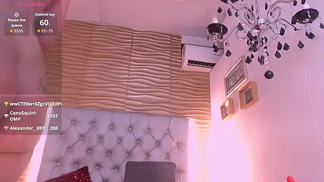 SashaDurante online show from 11/12/25, 12:26