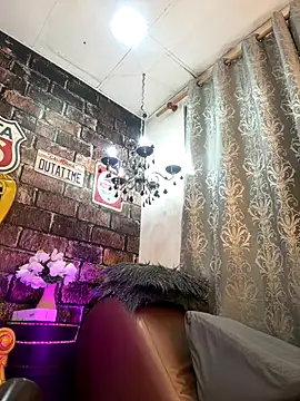 SashaDurante online show from 12/19/25, 12:07