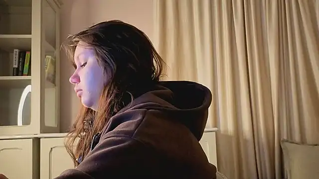 Alisia Mars online show from 02/11/26, 05:29