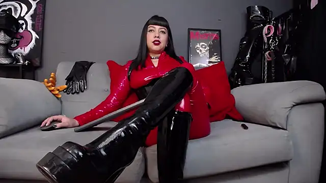 Snapshot of Carla_Phoenix chatting on 03/20/25, 07:14 Carla Phoenix online show from 03/20/25, 07:14