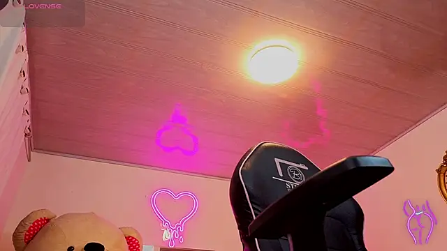 Laylafoxy tay online show from 09/20/25, 03:22
