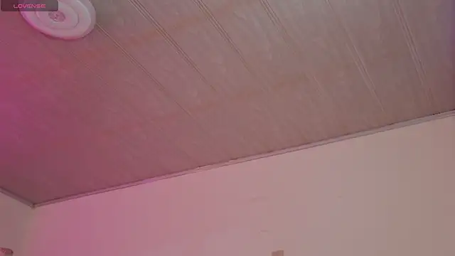 Laylafoxy tay online show from 10/31/25, 03:14