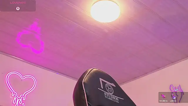 Laylafoxy tay online show from 11/14/25, 03:21