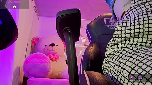 Laylafoxy tay online show from 09/23/25, 03:35