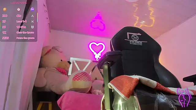 Laylafoxy tay online show from 01/15/26, 03:21