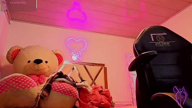 Laylafoxy tay online show from 09/17/25, 03:08