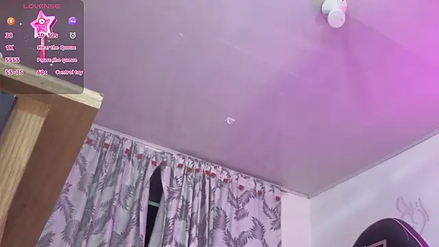 Laylafoxy tay online show from 02/12/26, 03:17