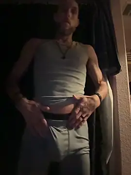 WhiteChocolateSwirlz online show from 03/05/26, 04:09