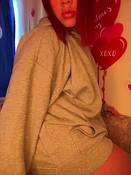 Im Valen Cute online show from 02/13/25, 08:34