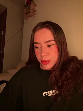 Im Valen Cute online show from 02/04/26, 11:22