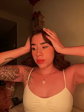 Im Valen Cute online show from 04/25/26, 03:42