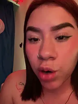 Im Valen Cute online show from 03/15/25, 12:47