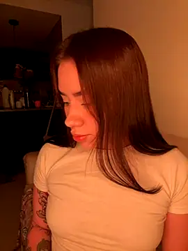Im Valen Cute online show from 09/25/25, 01:44