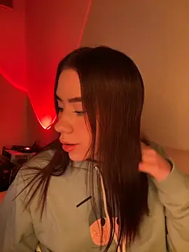 Im Valen Cute online show from 11/13/25, 03:21