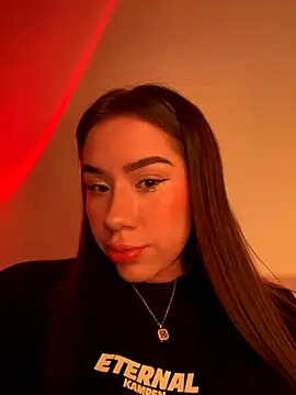 Im Valen Cute online show from 12/04/25, 04:22