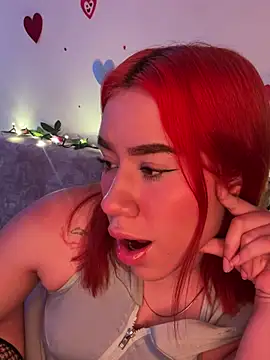 Im Valen Cute online show from 03/08/25, 09:29