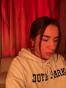 Im Valen Cute online show from 04/11/26, 03:58