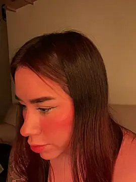 Im Valen Cute online show from 06/12/26, 03:48