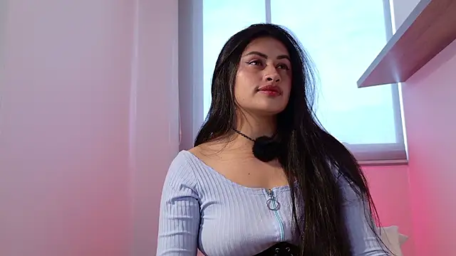 July gh online show from 03/17/26, 10:02