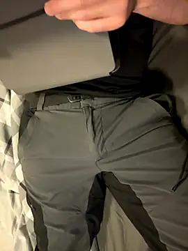 Dan8736 online show from 10/22/25, 07:02