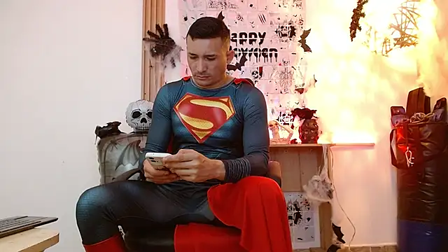 Reiko 85  online show from 10/30/25, 02:36