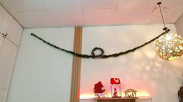 Reiko 85  online show from 12/05/25, 02:15