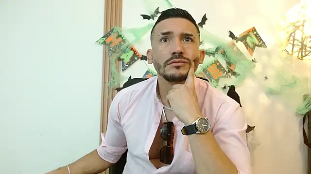 Reiko 85  online show from 10/22/25, 02:38