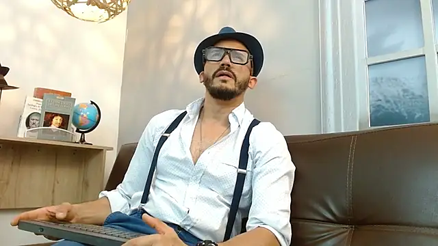 Reiko 85  online show from 03/20/25, 07:35