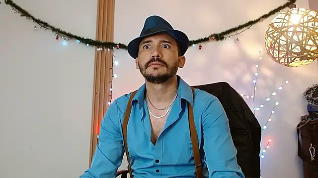 Reiko 85  online show from 12/18/25, 02:43