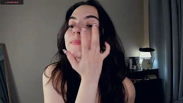 DracosMoon online show from 12/04/25, 07:40