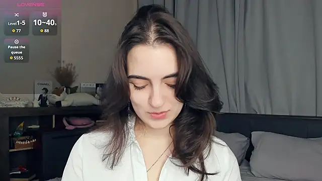 DracosMoon online show from 12/02/25, 06:59