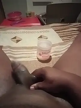 Snapshot of MaskedMandingo@xh chatting on 03/12/26, 10:47 MaskedMandingoxh online show from 03/12/26, 10:47